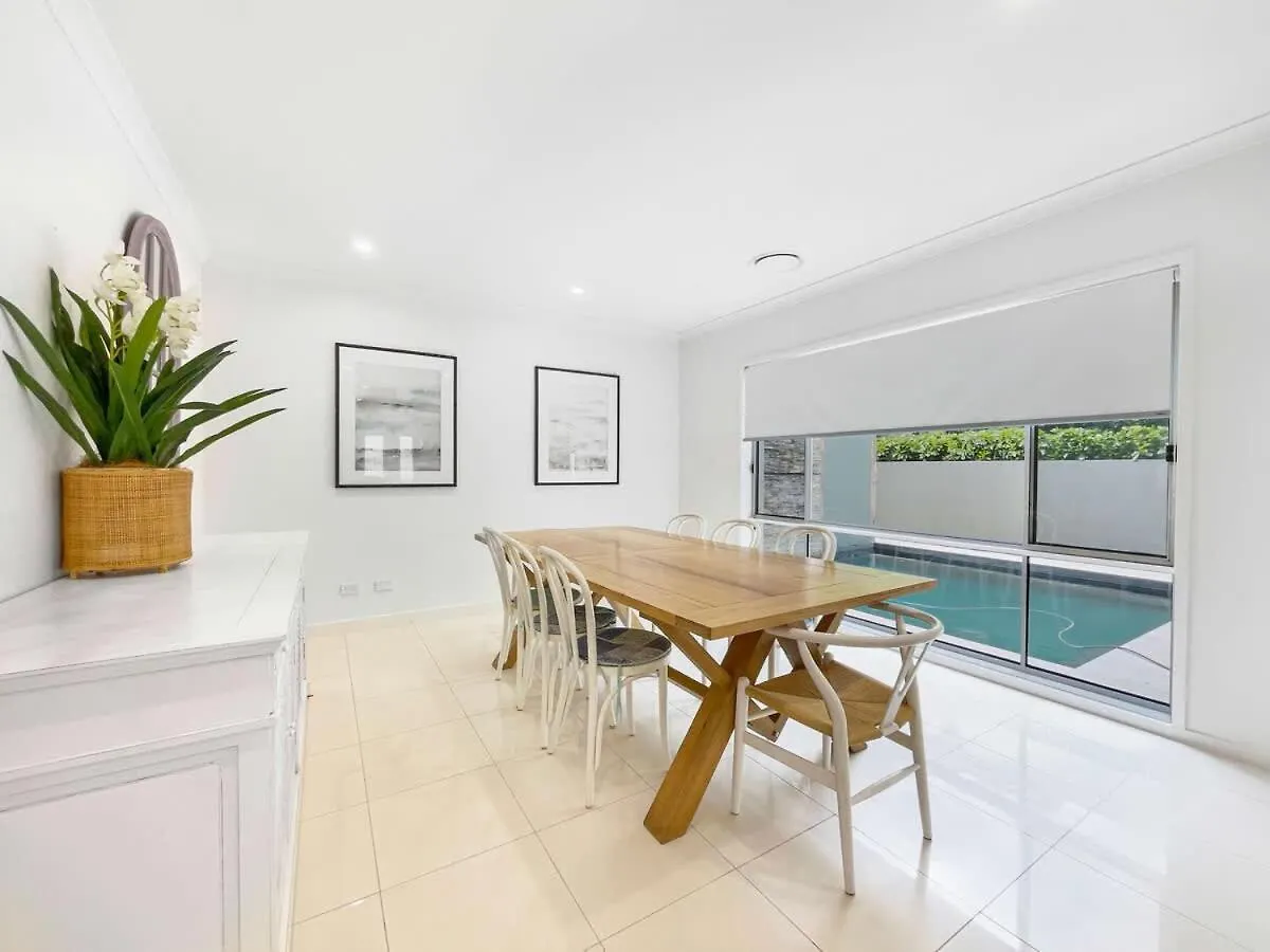 Semesterbostad Relaxed Luxury For Families By The Beach Buddina Australien