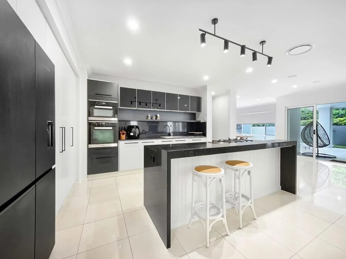 Semesterbostad Relaxed Luxury For Families By The Beach Buddina